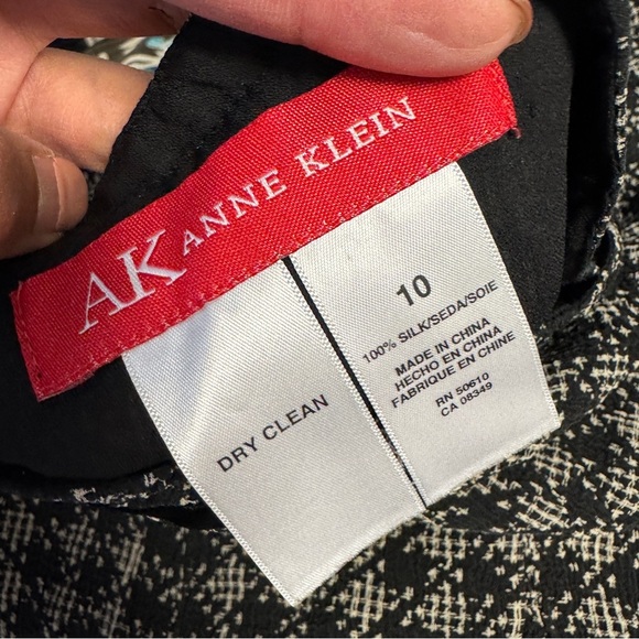 Vintage Anne Klein Black Cream Silk Houndstooth Midi Workwear Skirt Size 10 - Picture 14 of 15